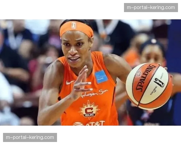 意大利女冰主场作战进攻火力有所提升但防守存漏洞